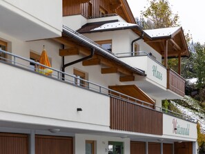 Chalet | Exterior - Chalet in Saalbach Near Ski Lift (Saalbach-Hinterglemm)