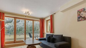 Alpehytte | Oppholdsområde