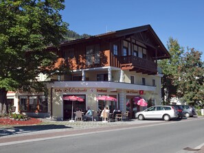Apartment | View from property - Flat in Mittersill Near Ski Lift (Mittersill)