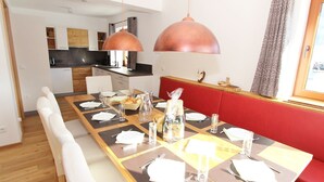 Dining - Luxury Chalet near Ski Area in Zell am See (Zell am See)