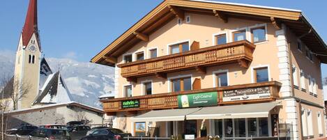 Apartment | Exterior