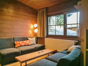 Chalet | Living room