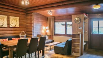 Chalet | Living room