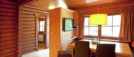 Chalet | Tempat makan