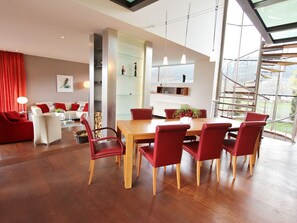 Dining - Luxurious Villa in Maria Alm Near Ski Area (Saalfelden am Steinernen Meer)