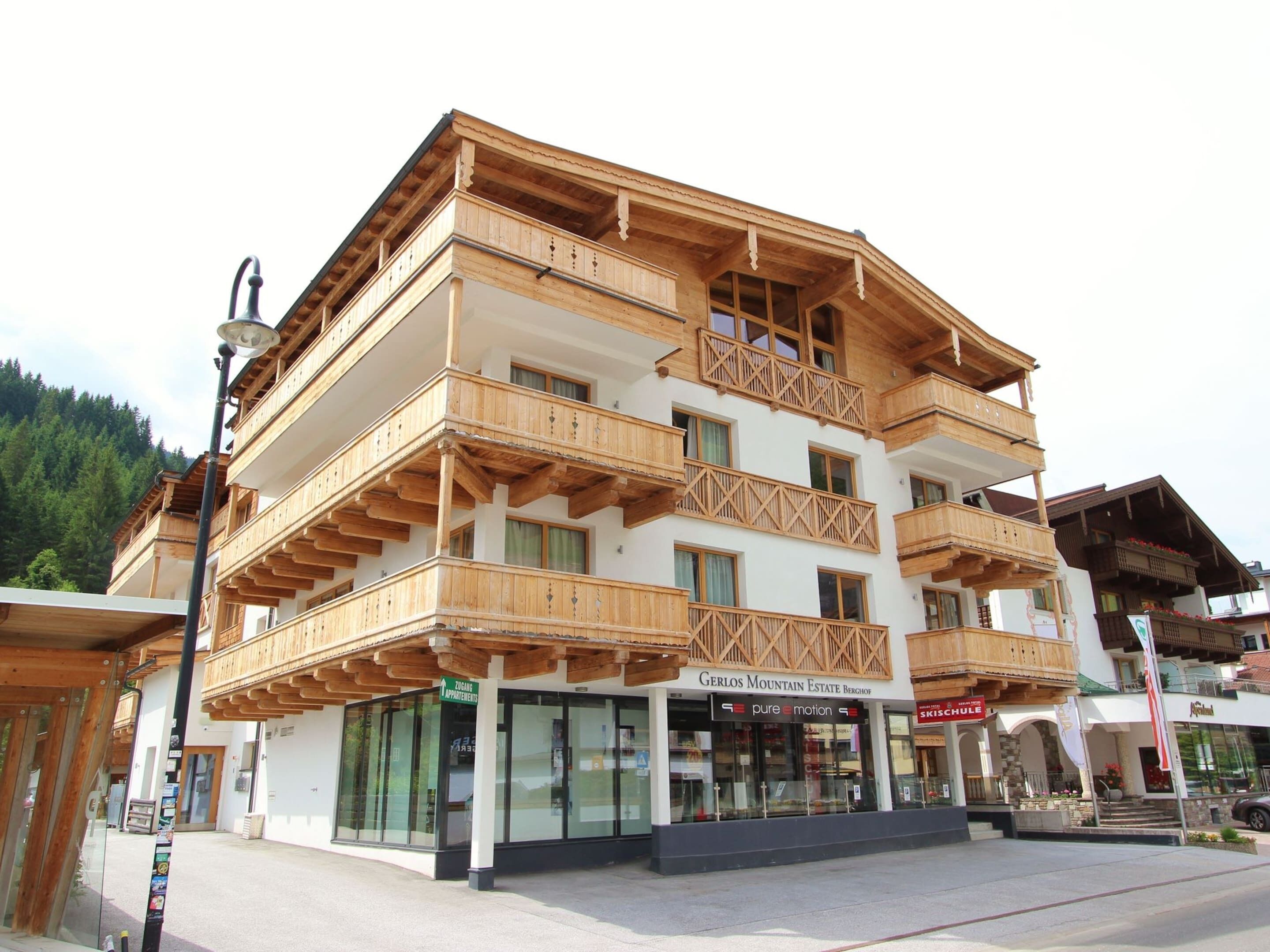 Apartment | Exterior