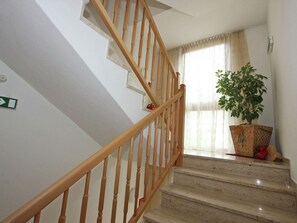 Apartment | Interior - Apartment in Kaltenbach Near Ski Lift (Stumm)