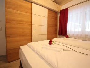 Apartment | 1 bedroom, individually furnished