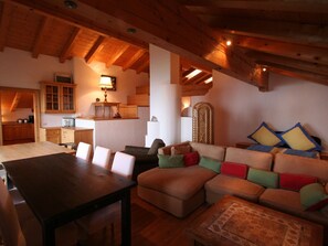 Living room - Beautiful Mansion in Kirchberg Near Ski Area Kirchberg (Kirchberg in Tirol)