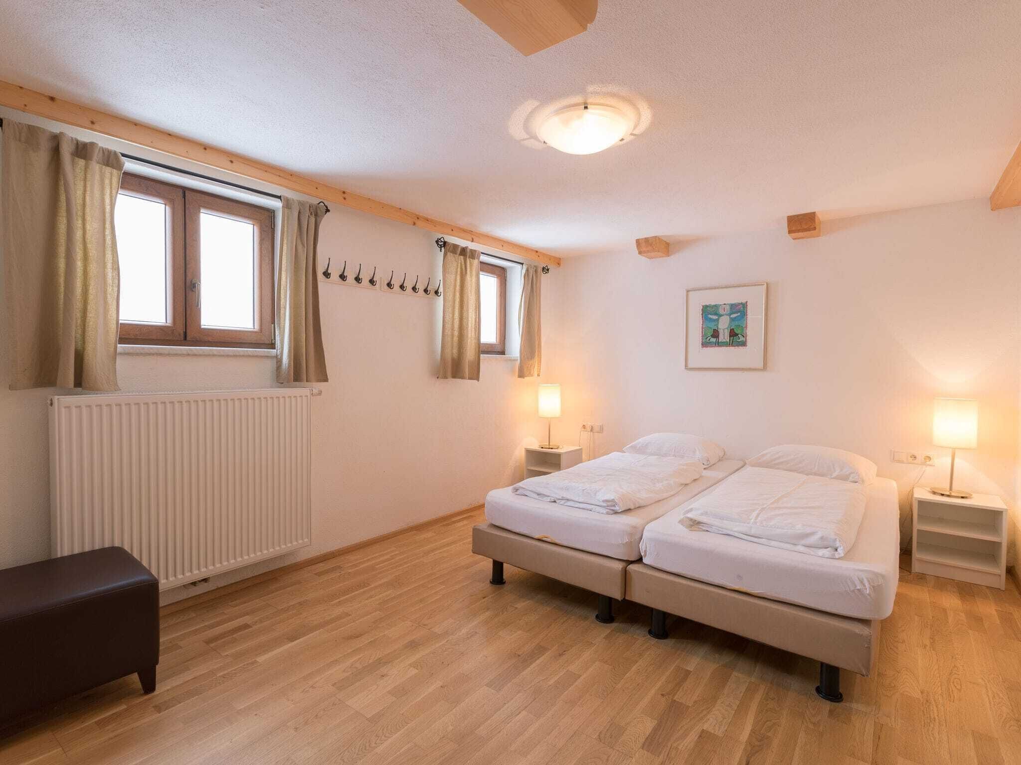 Chalet | 6 bedrooms, individually furnished