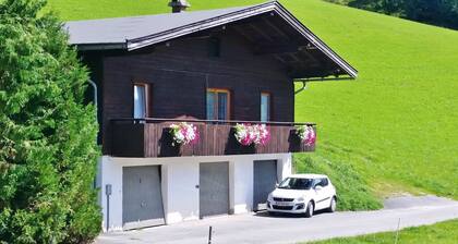 Lovely Chalet in Sankt Ulrich am Pillersee near Ski Area