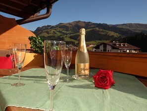 Outdoor dining - Cozy Apartment in Kirchberg in Tirol Near Ski Area (Kirchberg in Tirol)