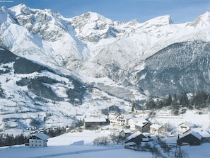 Exterior - Comfortable Apartment in Brixen im Thale With Ski Storage (Brixen im Thale)