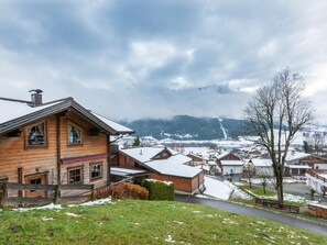 Apartment | Garden - Penthouse With Steam Bath (Brixen im Thale)