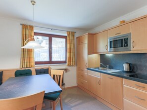 Apartment | Private kitchen | Dishwasher, highchair - Apartment Brixen Near Ski Lift (Brixen im Thale)
