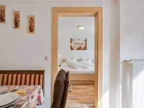 Apartment | 2 bedrooms, individually furnished, bed sheets - Apartment in Kappl Near Ski Lift (Kappl)