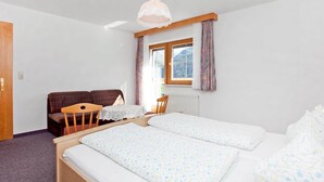House | 2 bedrooms, individually furnished