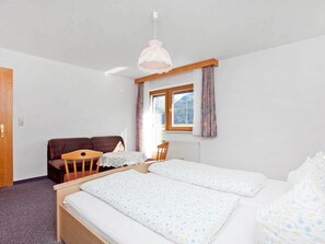 House | 2 bedrooms, individually furnished