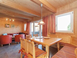Chalet | Dining - Chalet in Stadl an der Mur With Sauna (Stadl-Predlitz)