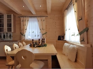 Dining - Boutique Chalet in Schönberg-lachtal Near Ski Area (Oberwölz)