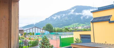 الإطلالة من المنشأة