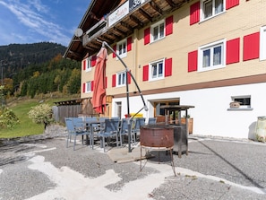 Exterior - Cozy Apartment in Klosterle Austria near Ski Area (Kloesterle am Arlberg)