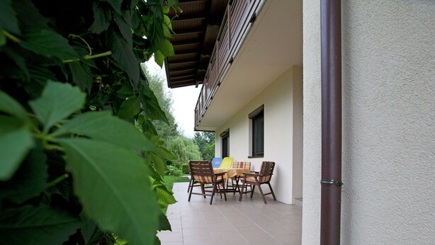 Balcony - Restful Apartment With Terrace, Garden, Heating, Parking (Oberhofen im Inntal)