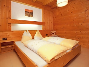 Apartment | 3 bedrooms, individually furnished, bed sheets - Apartment in Waidring Near Ski Slopes (Waidring)