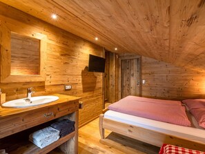 Appartement | 2 slaapkamers, individueel gemeubileerd, beddengoed