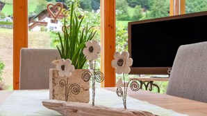 2 bedrooms, bed sheets - Lovely Apartment near Ski Area in Silbertal (Silbertal)