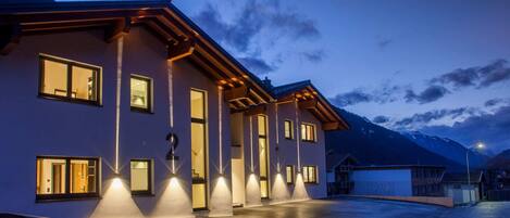 Chalet | Bahagian luar