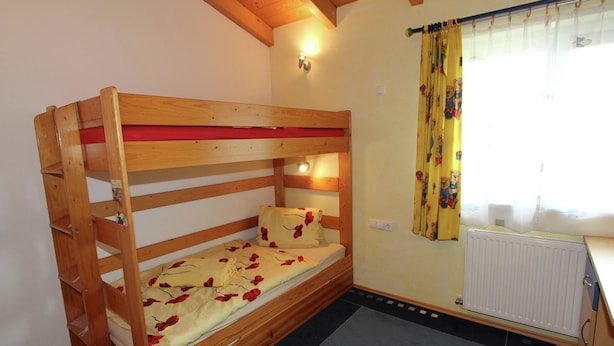 Room amenity - Cozy Chalet With Balcony in Imst (Imst)