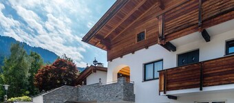 Spacious Apartment in Kitzbuhel near Ski Lift