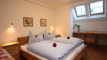 Apartment | 2 bedrooms, bed sheets