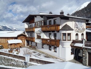 Exterior - Spacious Apartment near Ski Area in Längenfeld (Laengenfeld)