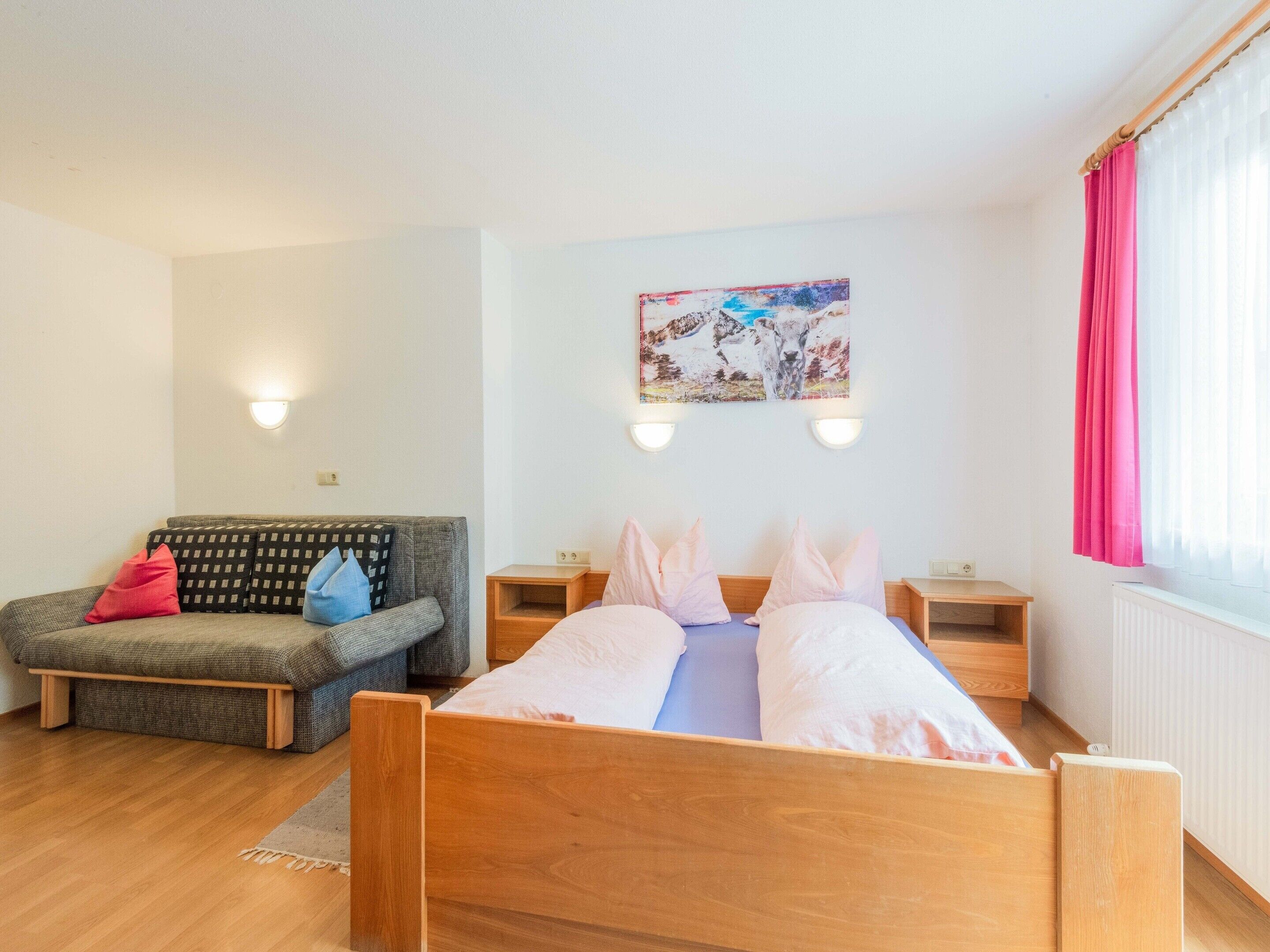 1 غرفة نوم وملاءات أسرّة