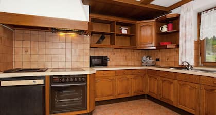Apartment in Pettneu Near St. Anton Ski Slopes