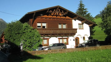 Apartment | Exterior