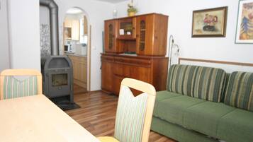 Nhà | Bếp riêng | Bếp nấu, ấm điện