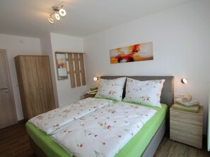 บ้านพัก | 3 ห้องนอน, ตกแต่งพิเศษโดยเฉพาะ, ผ้าปูที่นอน