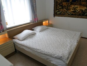 House | 3 bedrooms, individually furnished, bed sheets - Scenic Holiday Home in Deutsch Griffen near Hochrindl (Deutsch-Griffen)