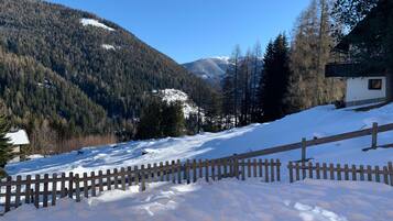 Nhà gỗ | Quang cảnh nhìn từ nơi lưu trú