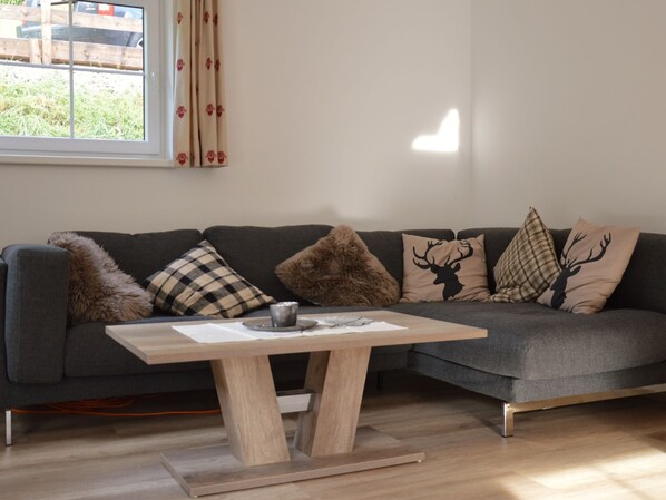 Chalet | Wohnbereich | Kamin