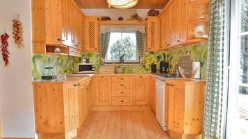 Chalet | Cocina privada | Periquera
