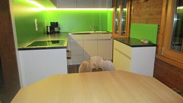 Chalet | Cocina privada | Trona infantil