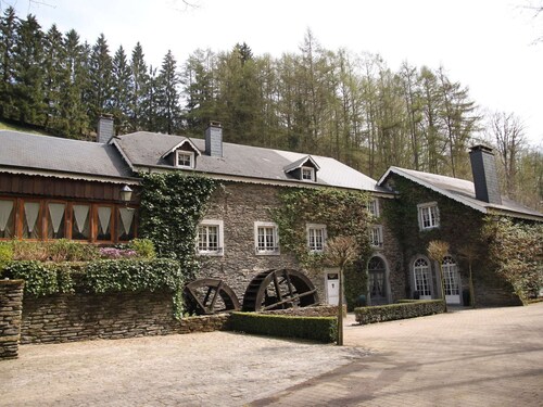 Luxurious Mill in Vresse-sur-semois With Swimming Pool
