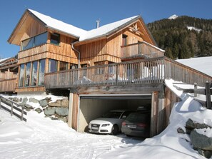 Exterior - Comfortable Chalet in Hohentauern with Whirlpool near City Center (Hohentauern)