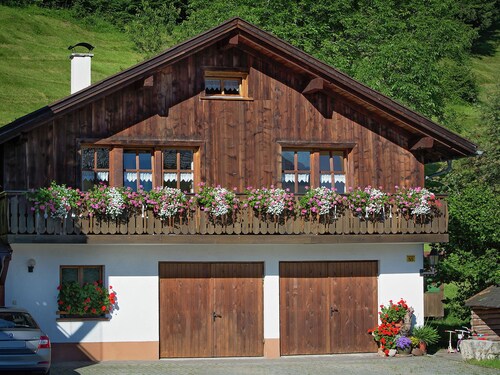 Welcoming Holiday Home in Ski Area in Bürserberg