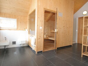 Chalet | Bathroom - Chalet Hohentauern by Ski Lift (Hohentauern)