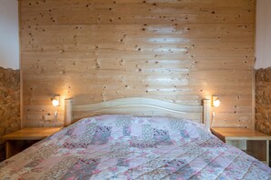 House | 3 bedrooms, individually furnished, bed sheets - Chalet in Eberstein Near Saualpe Ski Area (Eberstein)